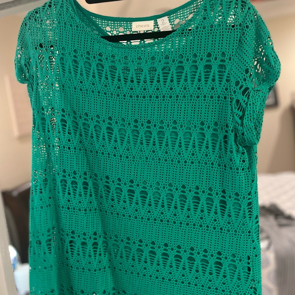 Kelly green top by Chicos